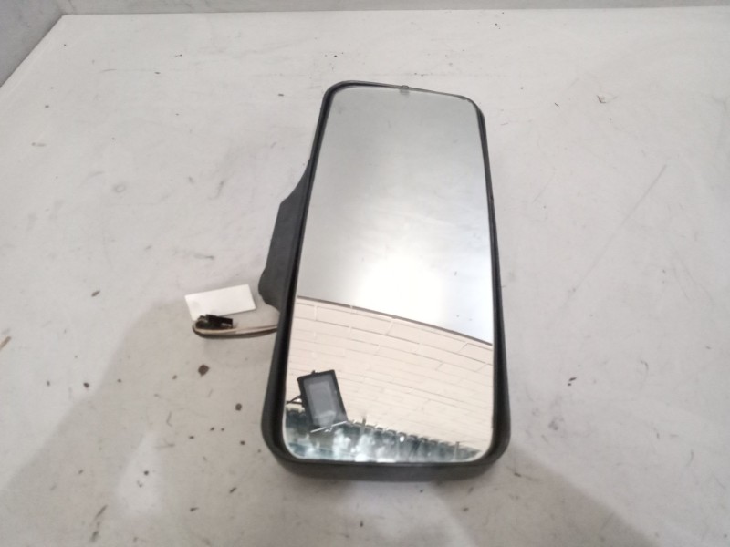 Recambio de retrovisor derecho para renault magnum 4xx.18/4xx.26 02  12.0 diesel referencia OEM IAM   
