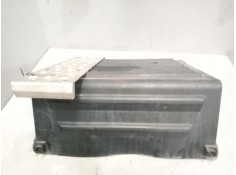 Recambio de tapa bateria para renault magnum ab 2005 12.8 diesel referencia OEM IAM 20518311  