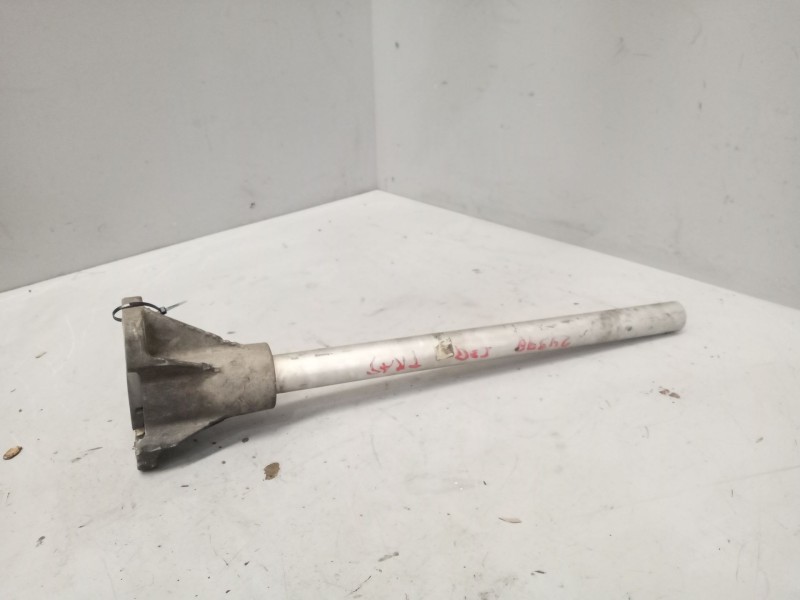 Recambio de soporte guardabarros trasero para renault magnum ab 2005 12.8 diesel referencia OEM IAM   izquierdo