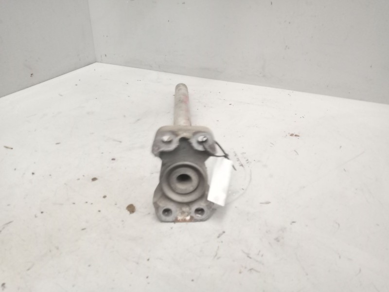 Recambio de soporte guardabarros trasero para renault magnum ab 2005 12.8 diesel referencia OEM IAM   izquierdo