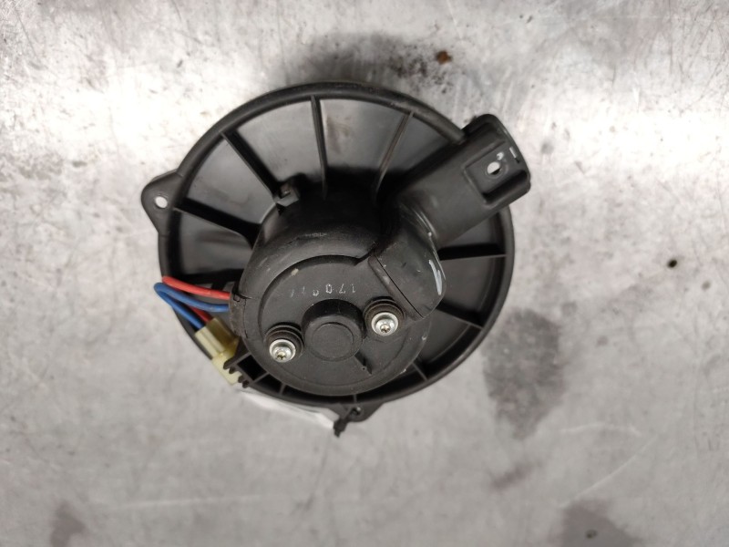 Recambio de ventilador calefaccion para mitsubishi space star (dg0) 1800 gdi referencia OEM IAM 0130111191  2 PINS