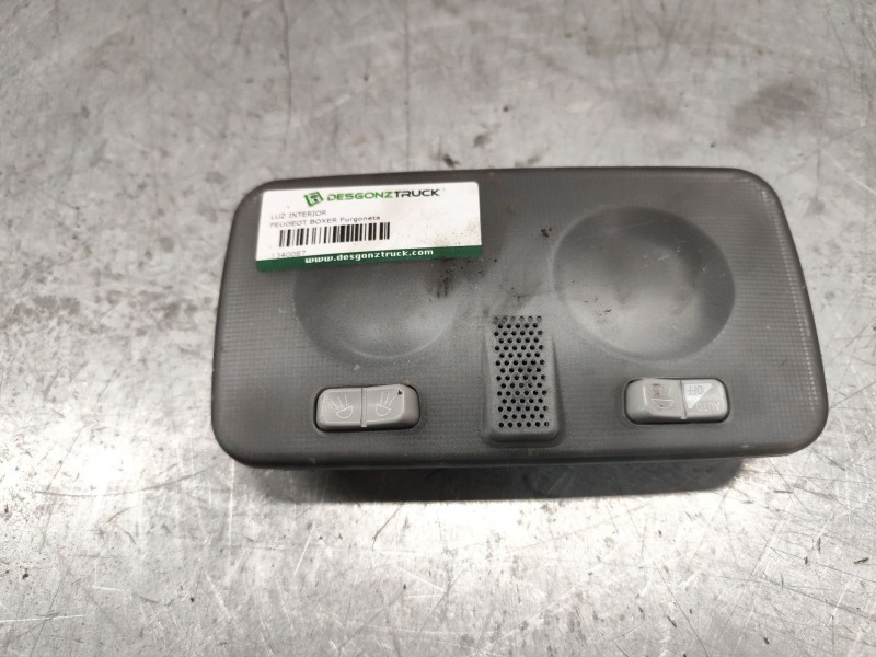 Recambio de luz interior para peugeot boxer furgoneta 2.0 bluehdi 130 referencia OEM IAM 1520400000  