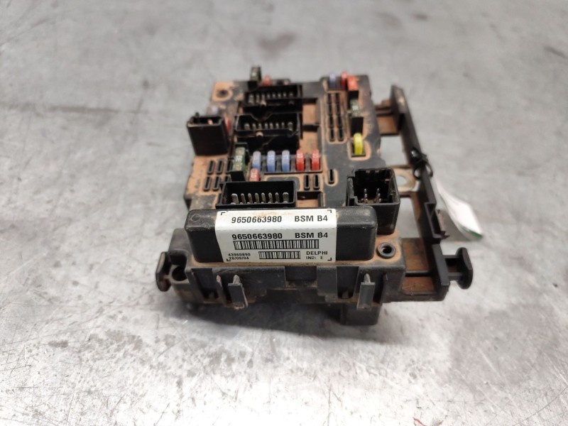 Recambio de caja reles / fusibles para peugeot 307 cc (s1) 2.0 referencia OEM IAM 9650663980  BSM