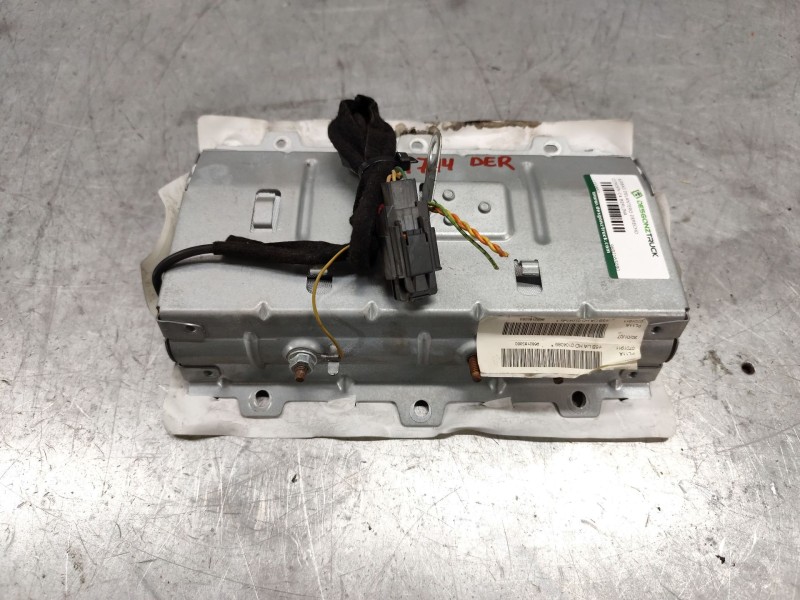 Recambio de airbag delantero derecho para citroën c4 berlina cool referencia OEM IAM 9682165080  
