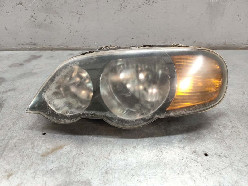Recambio de faro izquierdo para kia shuma ii 1.6 ls 4 berlina referencia OEM IAM   