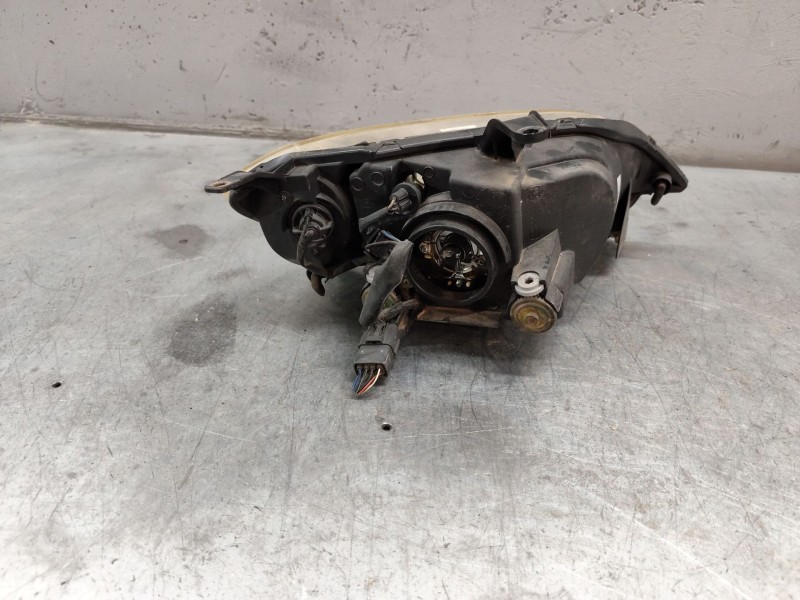 Recambio de faro izquierdo para mazda 2 berlina (dy) 1.4 crtd active referencia OEM IAM   