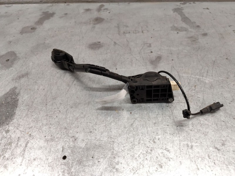 Recambio de potenciometro pedal para citroën c5 berlina collection referencia OEM IAM 9650341780  4 PINS