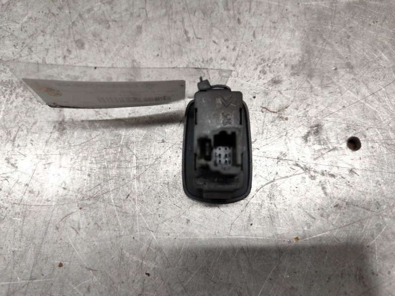 Recambio de mando elevalunas trasero izquierdo para citroën c5 berlina collection referencia OEM IAM 96515962ZF  4 PINS