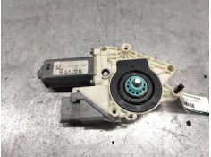 Recambio de motor elevalunas trasero derecho para citroën c5 berlina collection referencia OEM IAM 9632533380  