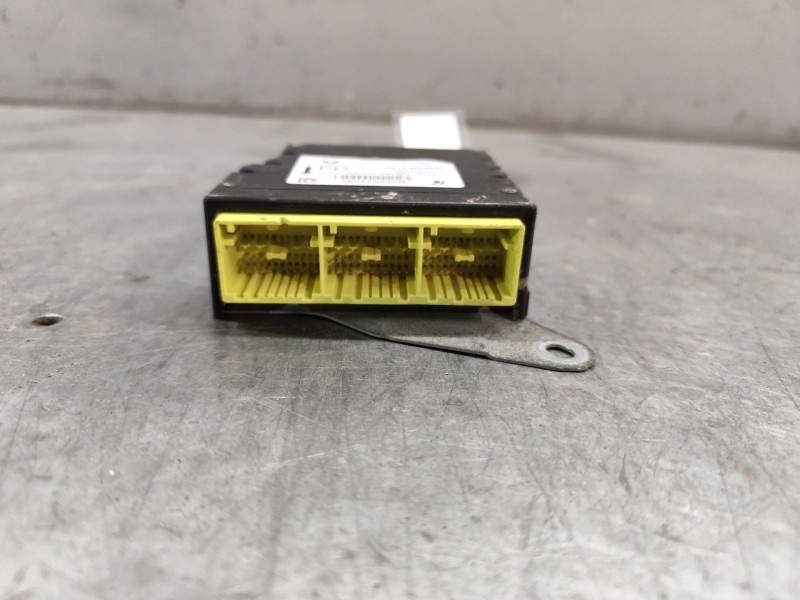 Recambio de centralita airbag para renault austral tce 130 referencia OEM IAM 285559211R  681632200B