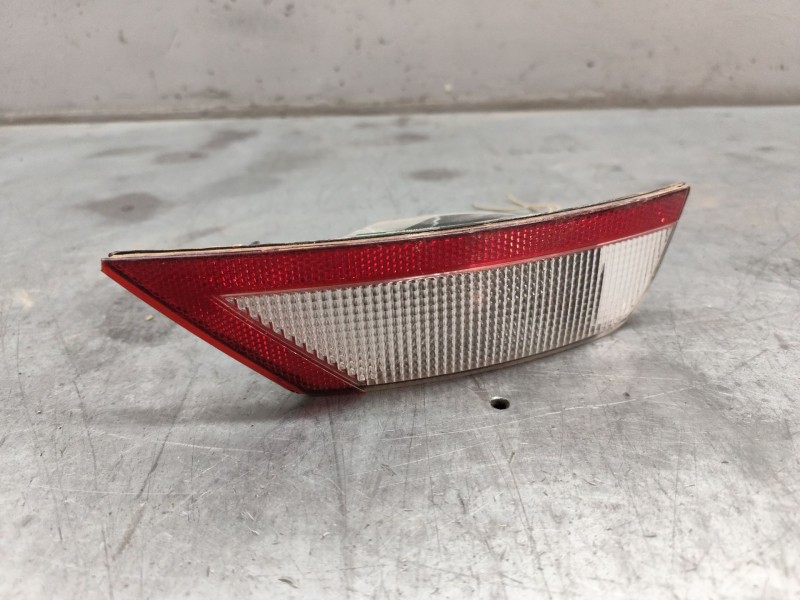 Recambio de piloto marcha atras para ford focus berlina (cap) ambiente (d) referencia OEM IAM  DERECHO 