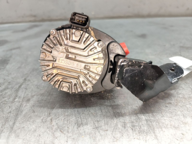 Recambio de bomba agua para renault austral tce 130 referencia OEM IAM 039202450P  