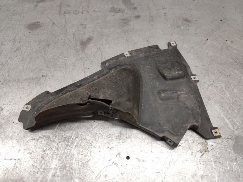 Recambio de paso rueda derecho para bmw 3 (f30, f80) 320 d xdrive referencia OEM IAM 51717260740  DELANTERO