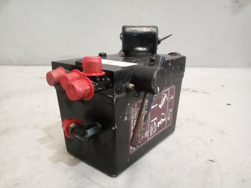 Recambio de bomba elevacion cabina para renault magnum ab diesel referencia OEM IAM 5010615919  1035166460