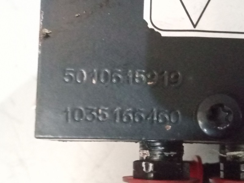 Recambio de bomba elevacion cabina para renault magnum ab diesel referencia OEM IAM 5010615919  1035166460