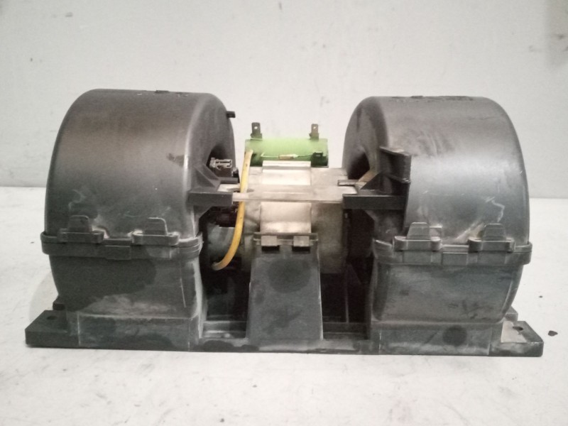 Recambio de motor calefaccion para renault magnum 4xx.18/4xx.26 02  12.0 diesel referencia OEM IAM 5001829115  