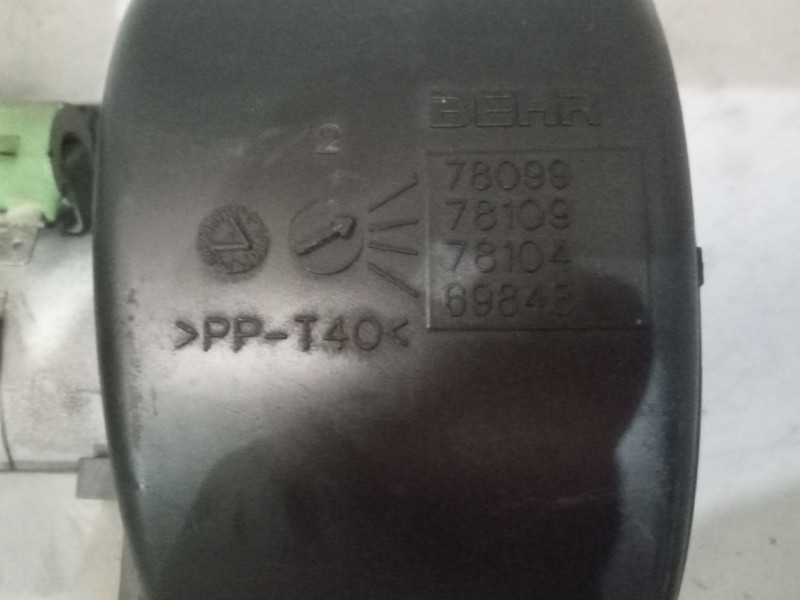 Recambio de motor calefaccion para renault magnum 4xx.18/4xx.26 02  12.0 diesel referencia OEM IAM 5001829115  
