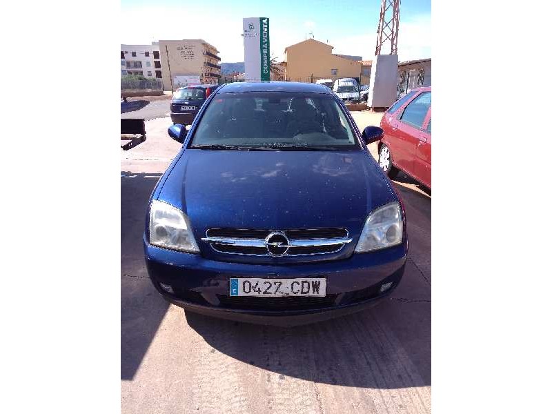 opel vectra c berlina del año 2003