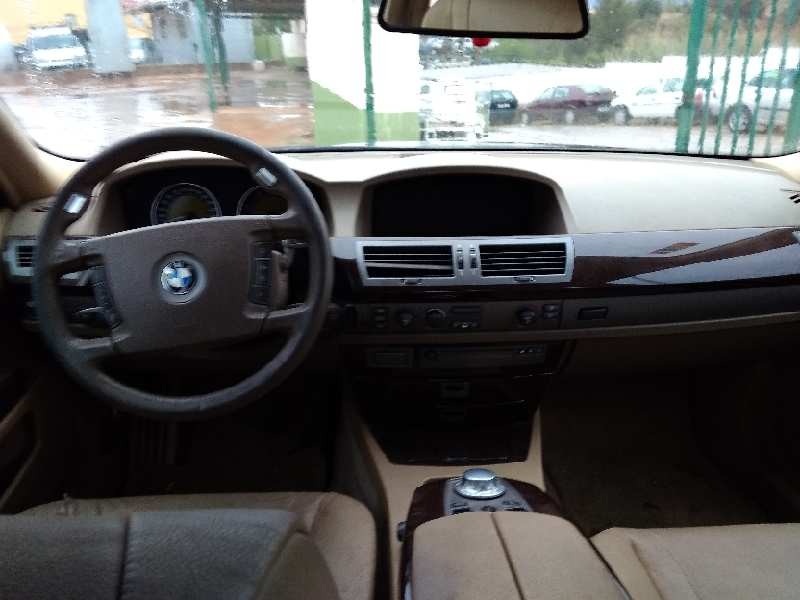 bmw serie 7 (e65/e66) del año 2004