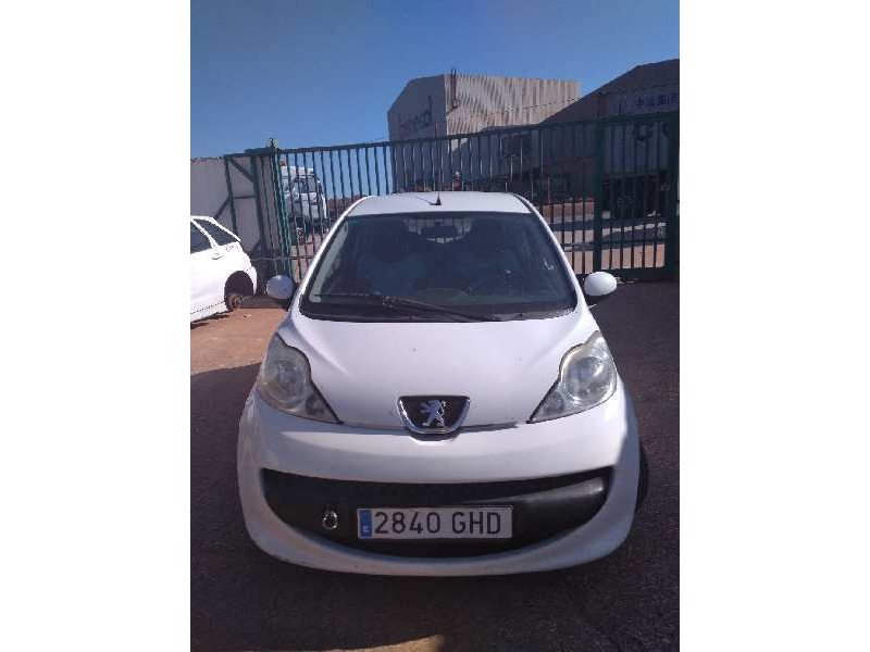 peugeot 107 del año 2008