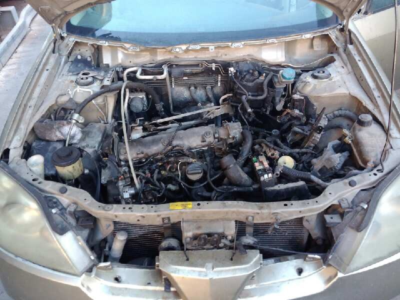 nissan primera berlina (p12) del año 2003