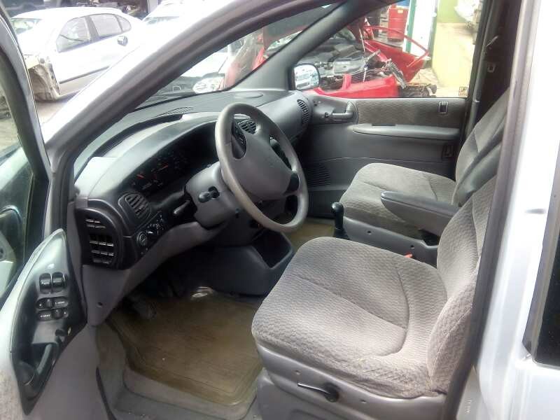 chrysler voyager (gs) del año 2006
