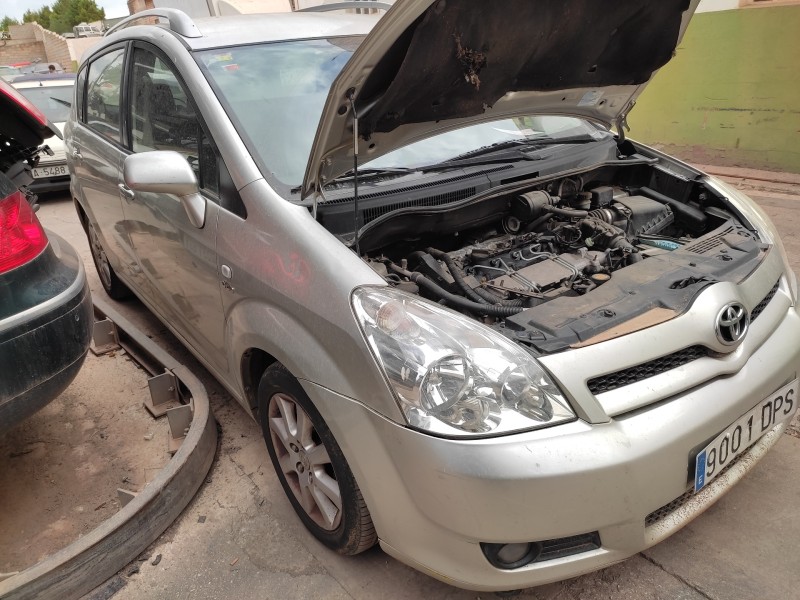 toyota corolla verso (r1) del año 2005