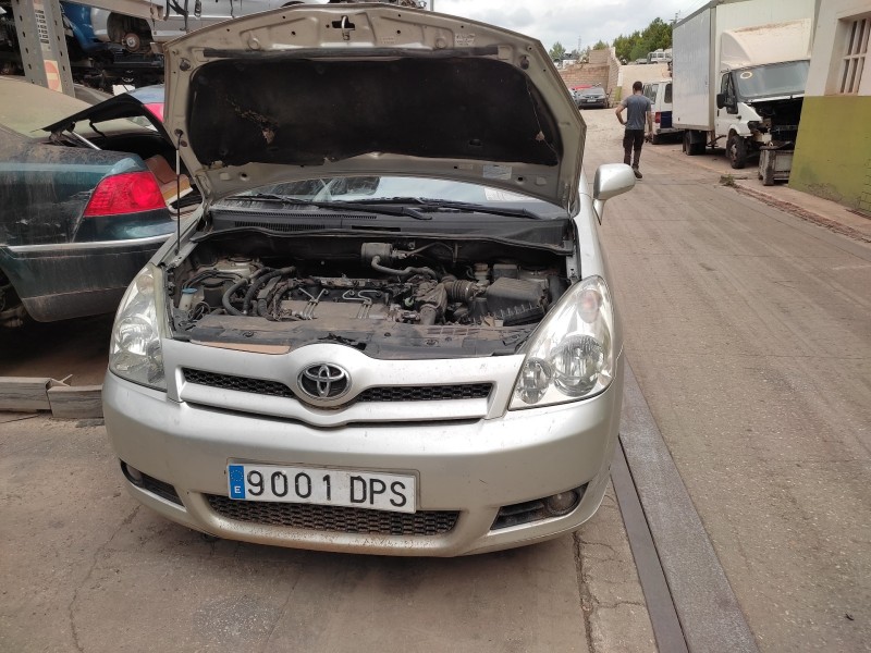 toyota corolla verso (r1) del año 2005