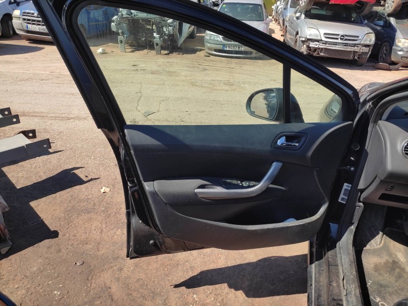 peugeot 308 del año 2002