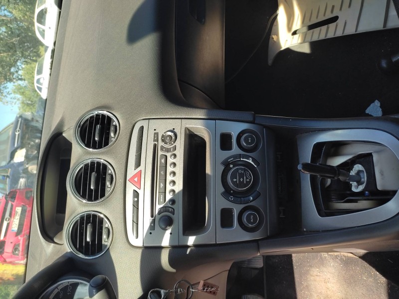 peugeot 308 del año 2002