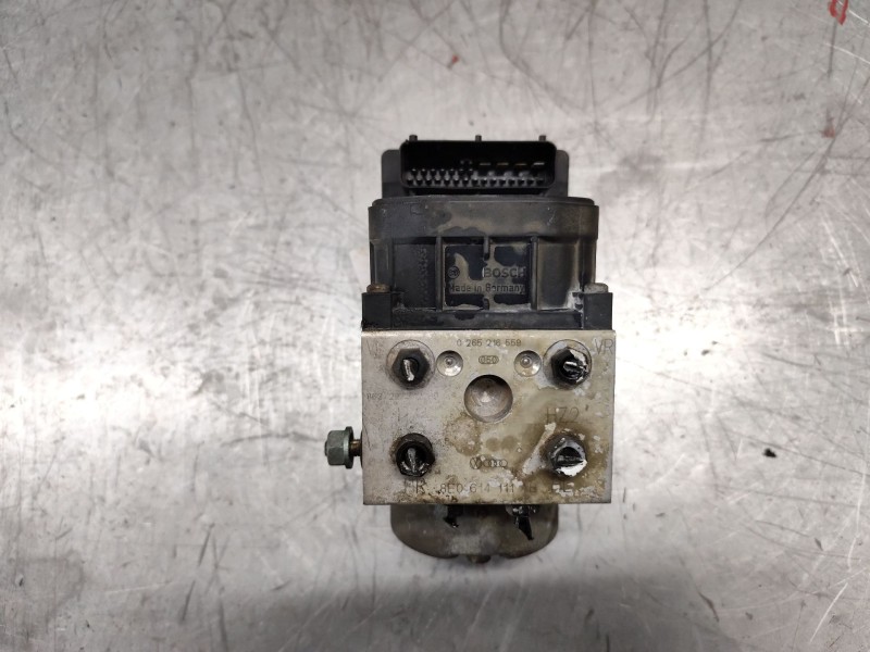 Recambio de abs para volkswagen passat berlina (3b2) básico referencia OEM IAM 0273004281  0265216559