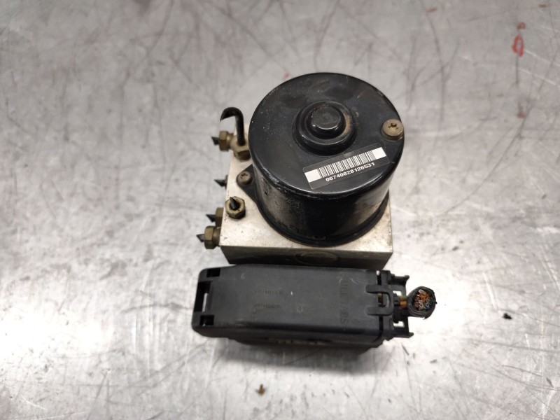 Recambio de abs para ford fiesta (cbk) ambiente referencia OEM IAM 2S612M110CE  