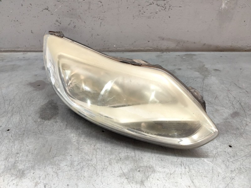Recambio de faro derecho para ford focus lim. (cb8) titanium referencia OEM IAM   