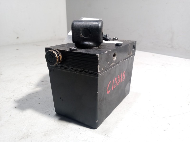 Recambio de bomba elevacion cabina para renault magnum 4xx.18/4xx.26 02  12.0 diesel referencia OEM IAM 5010615920  051591860