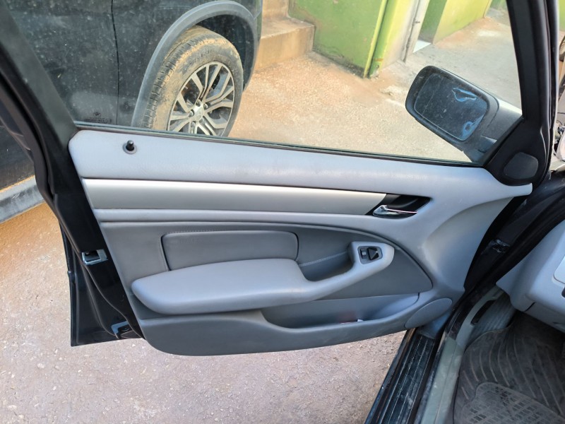 bmw serie 3 berlina (e46) del año 2002