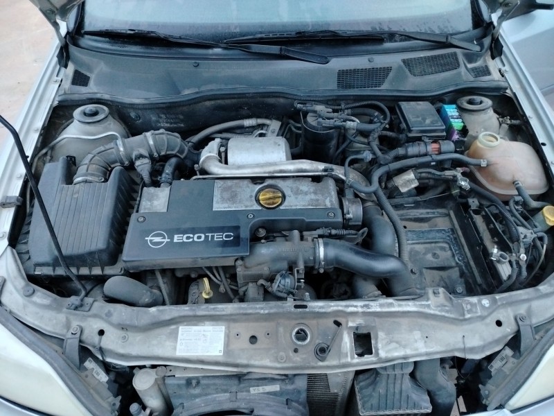 opel astra g berlina del año 2003