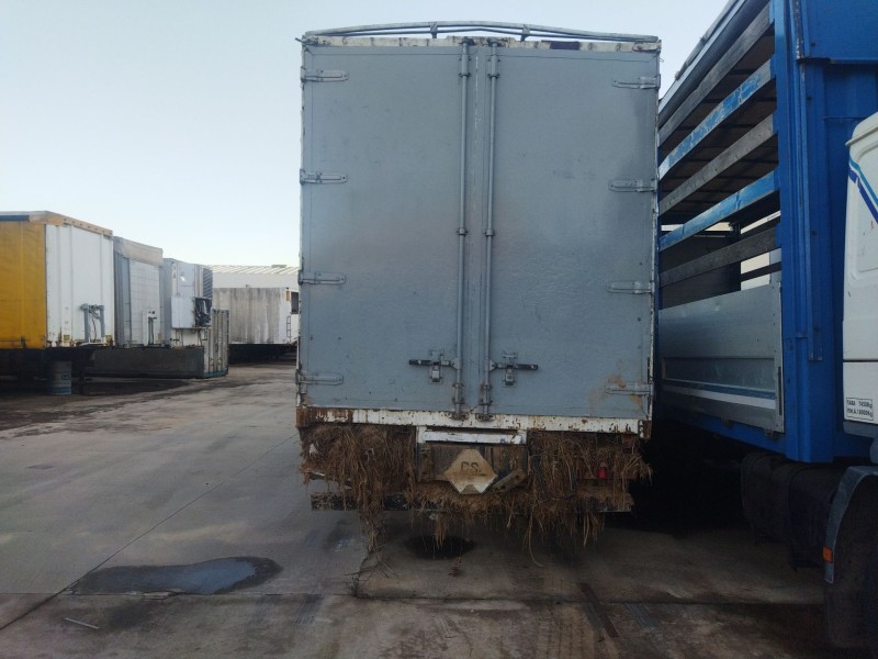 scania serie 4 (p 94 d) del año 1996