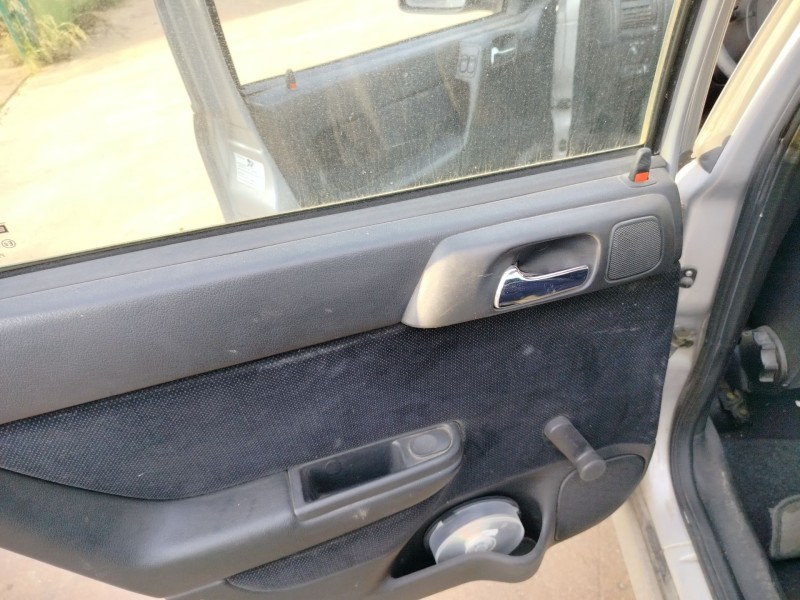 opel astra g berlina del año 1999