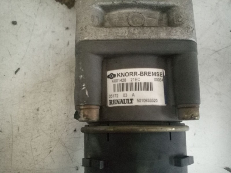 Recambio de valvula aire para renault magnum 4xx.18/4xx.26 02  12.0 diesel referencia OEM IAM 5010633320  K001428