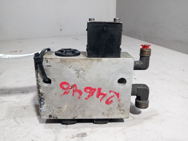 Recambio de valvula aire para scania k114 ib6x24 referencia OEM IAM 0501100038  