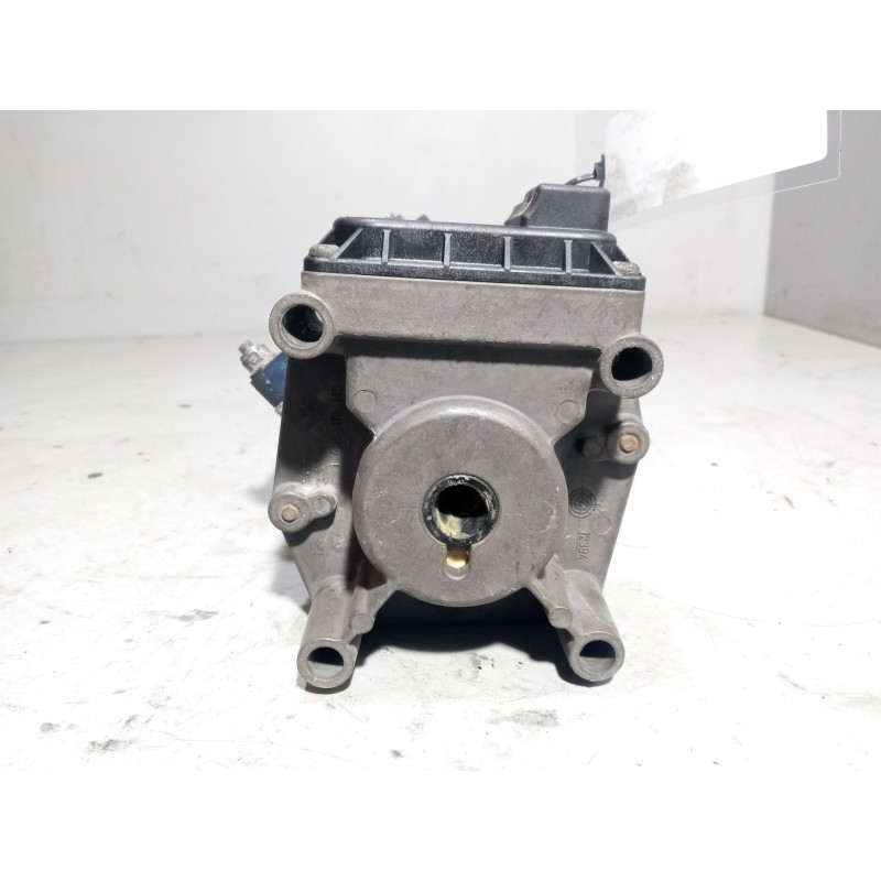 Recambio de valvula aire para scania serie 4 (p/r 144 c) 14.2 diesel referencia OEM IAM 1385439 VALVULA TRANSMISOR DE FRENO 0486