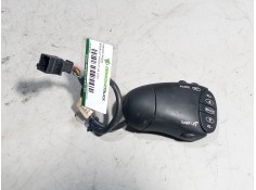 Recambio de mando radio para renault magnum ab 2005 12.8 diesel referencia OEM IAM 742101463901  
