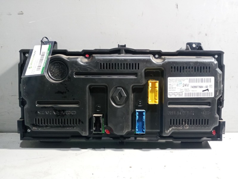 Recambio de cuadro instrumentos para renault magnum ab 2005 12.8 diesel referencia OEM IAM 7420977604  