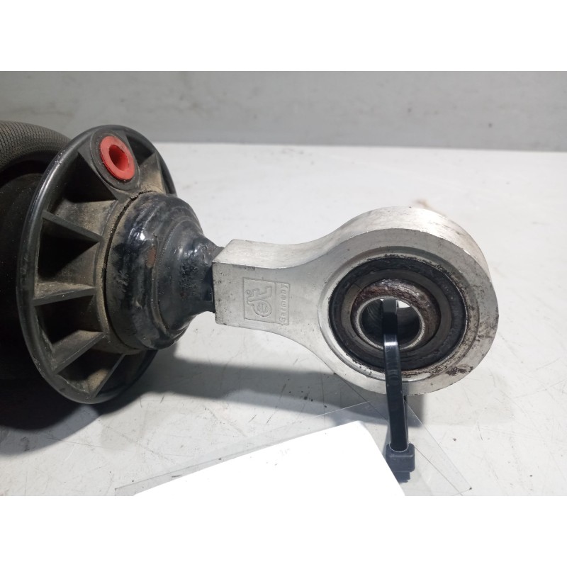 Recambio de amortiguador delantero izquierdo cabina para scania serie 4 (p/r 144 c) 14.2 diesel referencia OEM IAM   