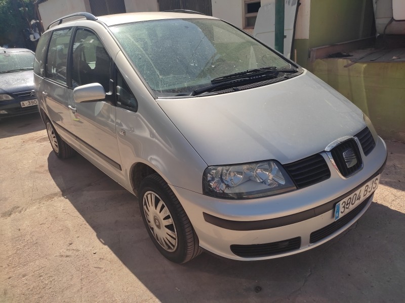 seat alhambra (7v9) del año 2001