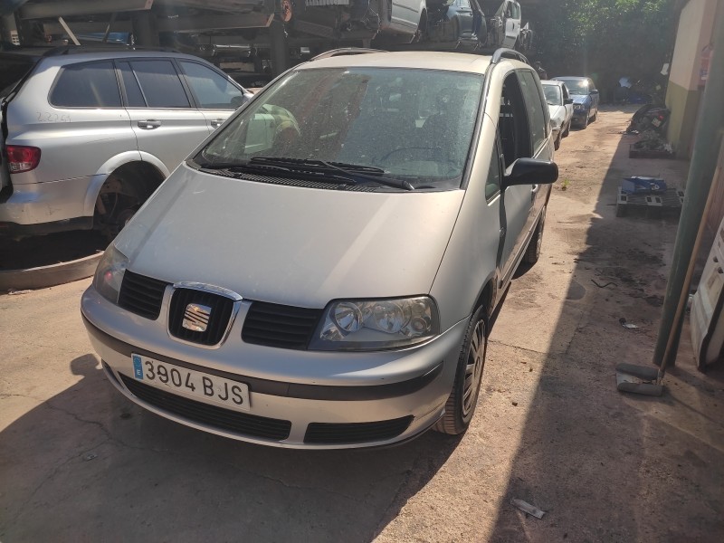 seat alhambra (7v9) del año 2001