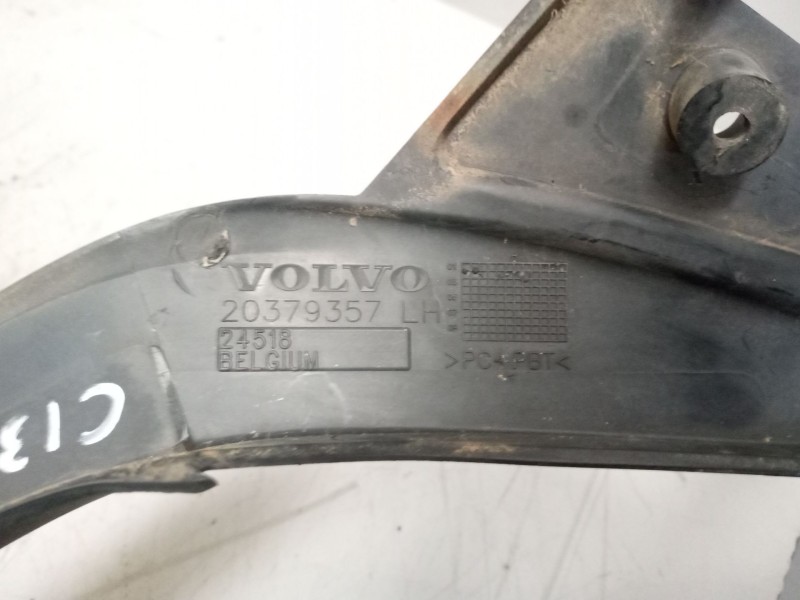 Recambio de moldura luna delantera para volvo fm 9 2002  9.4 diesel (d9a260) referencia OEM IAM 20379357  IZQUIERDA