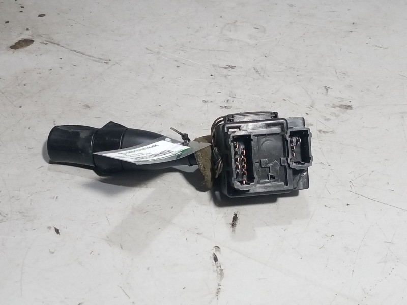 Recambio de mando intermitentes para renault magnum ab 2005 12.8 diesel referencia OEM IAM 5010589561  