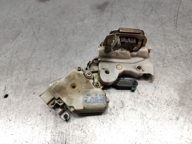 Recambio de cerradura puerta trasera derecha para nissan almera tino (v10) 2.2 dci referencia OEM IAM 82552BM760  