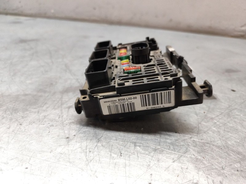 Recambio de caja reles / fusibles para peugeot 407 sw st sport referencia OEM IAM 9658539280  BSM